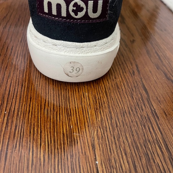 Mou Eskimo Sneaker Boots – Black Shearling – Size 39 (US 8–8.5) - Picture 6 of 7